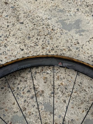Ruedas carbono zapata tubular