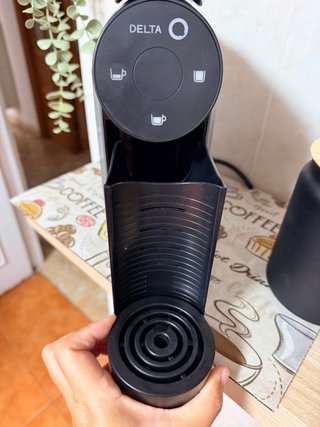 Cafetera Delta Cápsulas