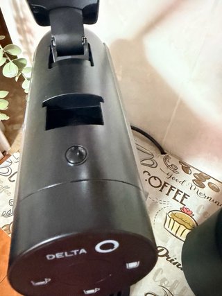 Cafetera Delta Cápsulas