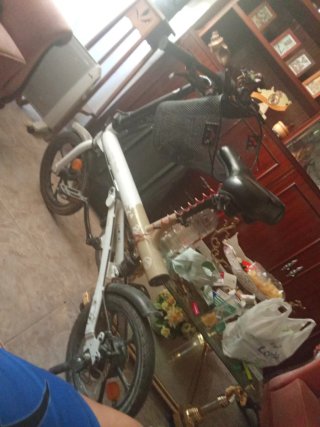 Bicicleta Eléctrica Blanca