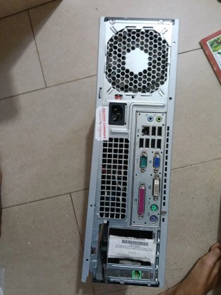 PC HP Torre Negra/Plateada