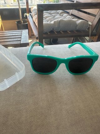 Gafas de sol Chicco color verde azulado +18 meses
