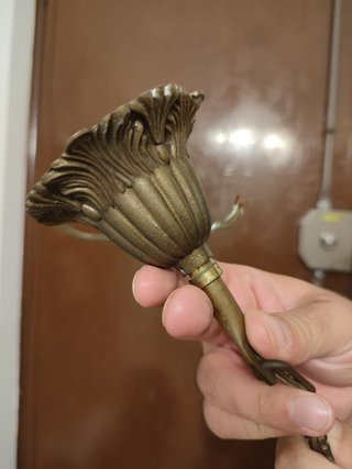 Lampadario a mongolfiera in metallo