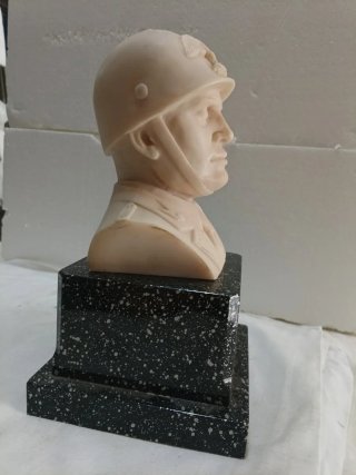 Busto Benito Mussolini Duce del Fascismo