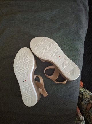Sandalias NeroGiardini Beige Talla 39 Mujer