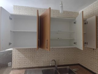 Mobiliario de cocina 1.80 metros. Altos y bajos