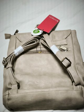Mochila y monedero Gabol beige