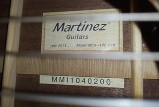 Pack Guitarra Yamaha C40 + Accesorios
