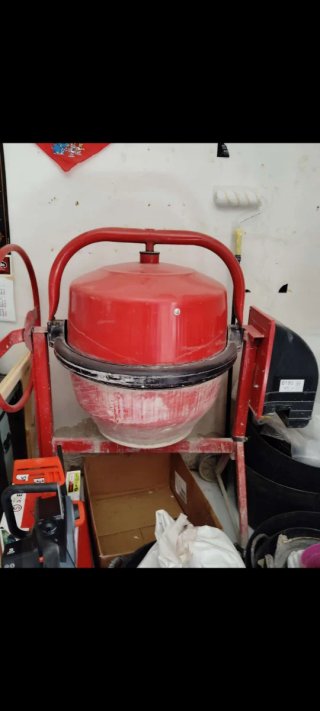 Hormigonera Eléctrica Roja