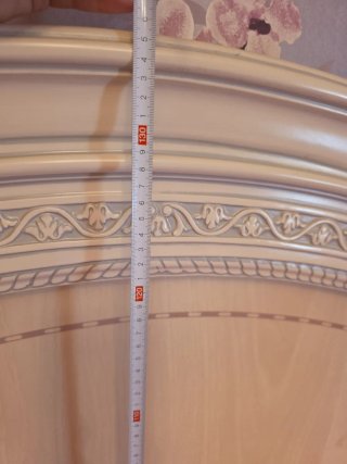 Cabecero de cama y mesitas blanco