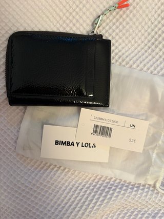 Cartera Bimba y Lola negra efecto tornasolado