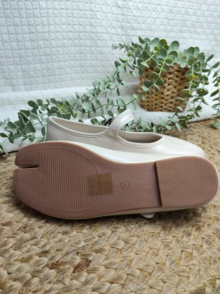 Merceditas Tabi Beige 37