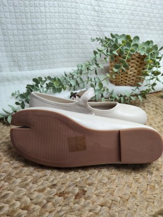 Merceditas Tabi Beige 38