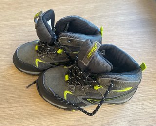 Botas montaña niño/a Hi-Tec Talla 30 Waterproof