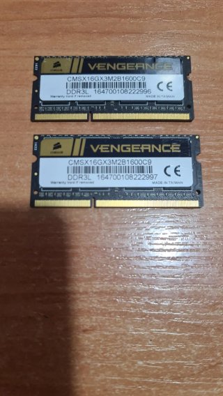 2x8GB DDR3L 1600MHz Corsair Vengeance RAM