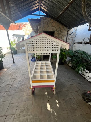 Carrito de eventos artesanal
