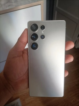 Móvil S25 ultra, nuevo con cargador