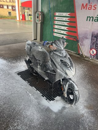 Yamaha Aerox 50 Negra