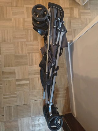 Silla de paseo plegable tipo paraguas