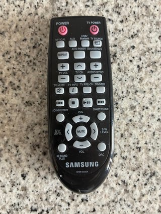 Barra Sonido Samsung HW-F355 + Subwoofer