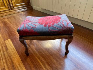 Mesa extensible madera + sillas regalo