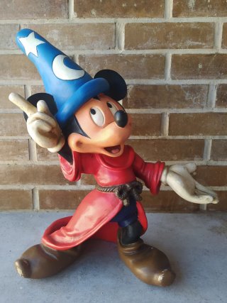 Fantasía - Escultura Mickey Mouse de Stefan Toth