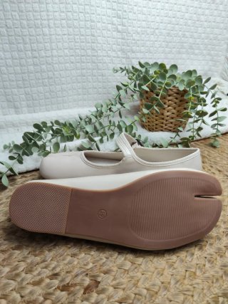 Merceditas Tabi Beige 39