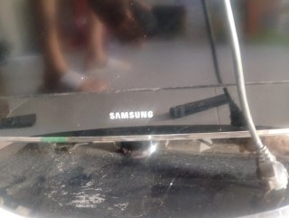 Televisión Samsung Negra 32 pulgadas