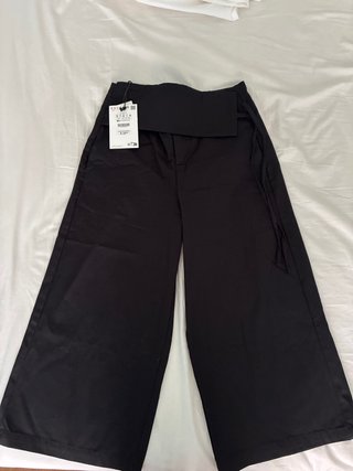 Pantalón Pull&Bear ancho negro Talla 32