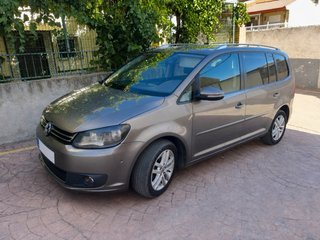 Volkswagen Touran 2012