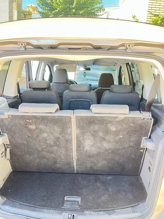 Volkswagen Touran 2012