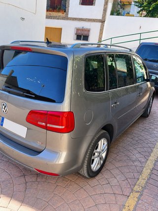 Volkswagen Touran 2012