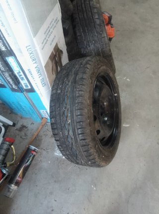 Llantas de aluminio con cubiertas