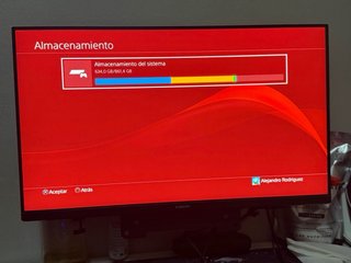 PS4 Slim 1TB con 5 juegos y maletín 100€