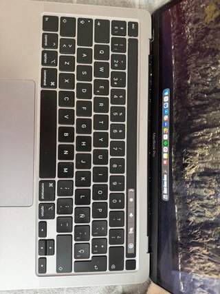MacBook Pro M1 256GB Plata