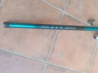 Caña de pescar con carrete