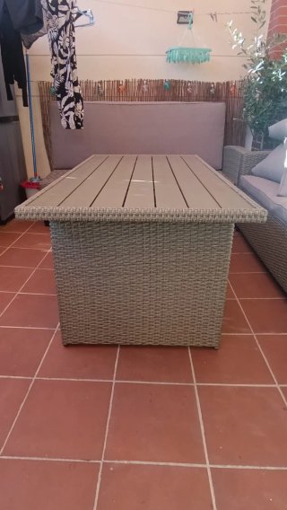 Mesa de jardín ratán y madera nueva