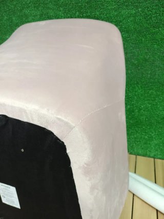 Silla terciopelo rosa con patas doradas