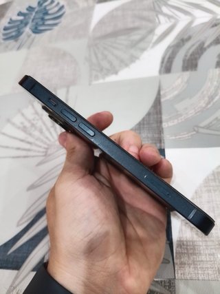 iPhone 14 Blu Marina