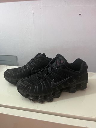 Nike Shox Negras