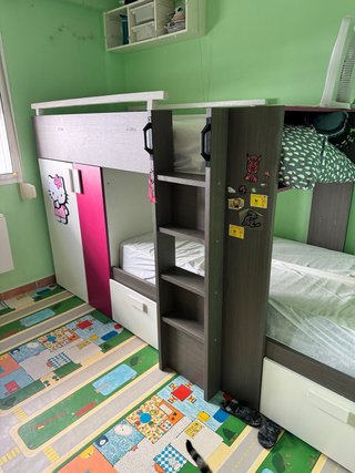 Cama nido infantil doble con armario
