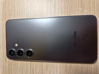 Samsung Galaxy S24 256GB Negro — Garantía oficial