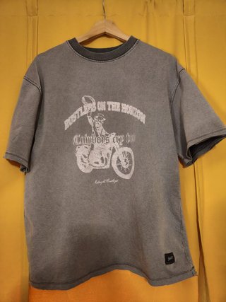 Camiseta Pull&Bear SWD Gris