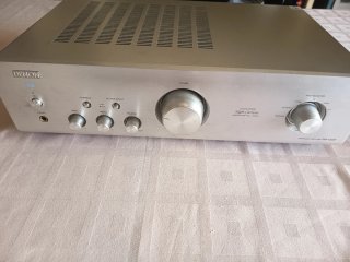 Amplificador Denon PMA-520AE