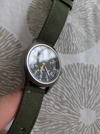 Reloj Timex Expedition Verde Militar