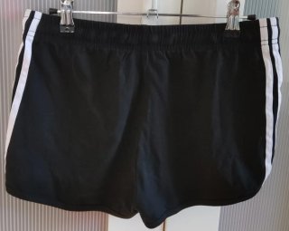 Pantalón corto deportivo mujer negro