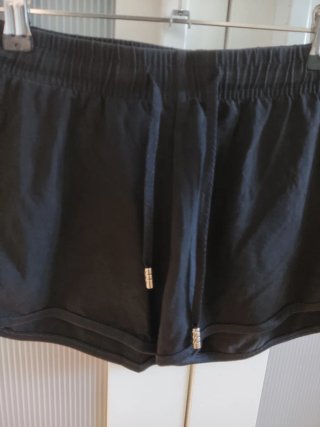 Pantalón corto deportivo mujer negro