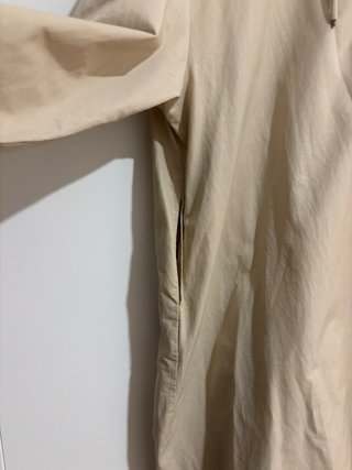 Trench camel talla única con capucha
