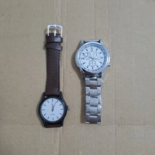 2 Orologi Modiya Uomo Donna + Collana in regalo.