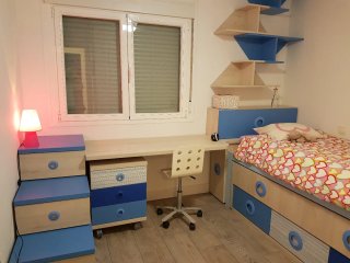 Habitación juvenil con cama nido